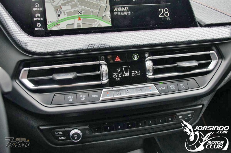 前輪驅動 駕馭依舊 BMW 118i 豪華運動版7594|BMW,118i小老婆汽機車資訊網
