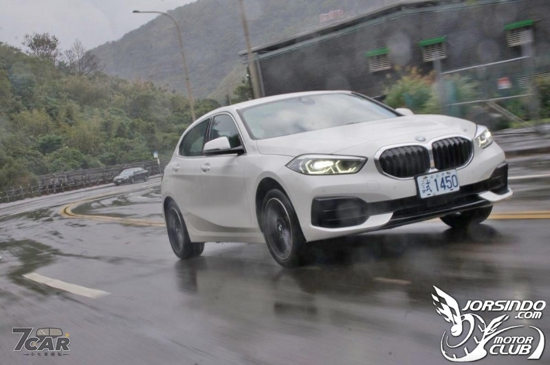前輪驅動 駕馭依舊 BMW 118i 豪華運動版8540|BMW,118i小老婆汽機車資訊網