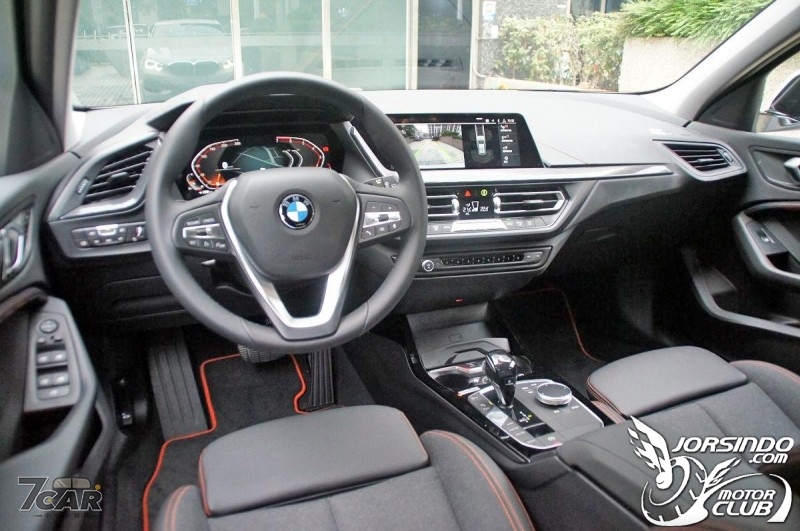 前輪驅動 駕馭依舊 BMW 118i 豪華運動版8794|BMW,118i小老婆汽機車資訊網