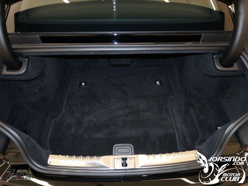 致敬利曼勝利Bentley Continental GT Number 9 Edition新台幣1,900萬元起397|Bentley小老婆汽機車資訊網