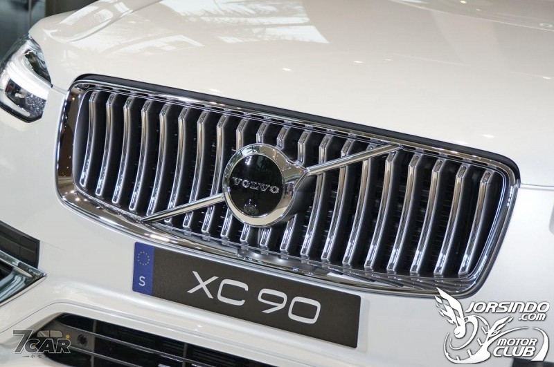 預計年底車展發表 全新小改款 Volvo XC90 搶先亮相9929|Volvo,XC90小老婆汽機車資訊網
