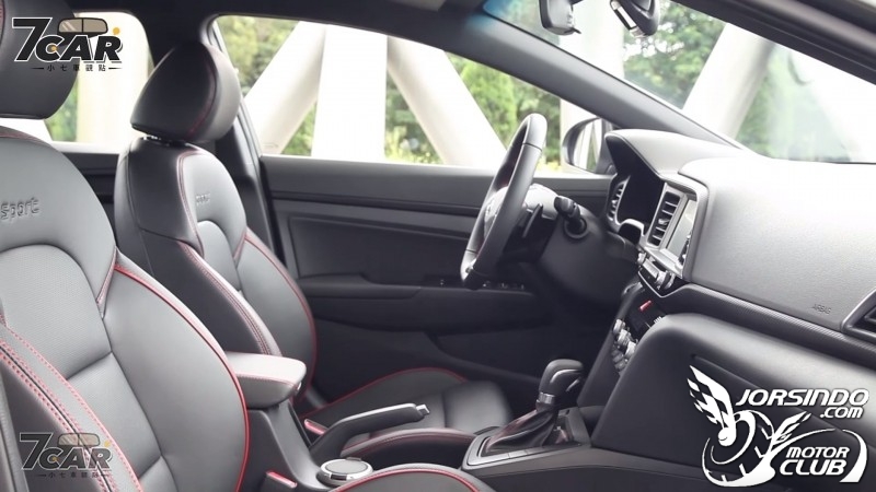 Hyundai Elantra Sport No.037 ---- 黑色頂蓬,耐髒又帥氣1695|Hyundai,Elantra小老婆汽機車資訊網