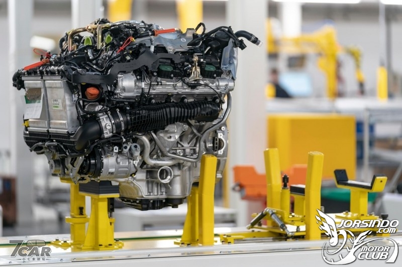 Aston Martin 啟用 St Athan 工廠 首款休旅 DBX 誕生於此6105|小老婆汽機車資訊網