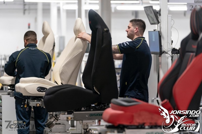 Aston Martin 啟用 St Athan 工廠 首款休旅 DBX 誕生於此503|小老婆汽機車資訊網