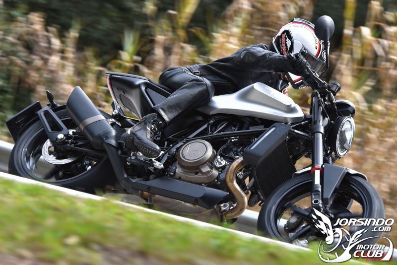 【試乘報告】歐系廠牌一線街車車款集評！7053|BMW,Ducati,HUSQVARNA,Scrambler,SPEED小老婆汽機車資訊網