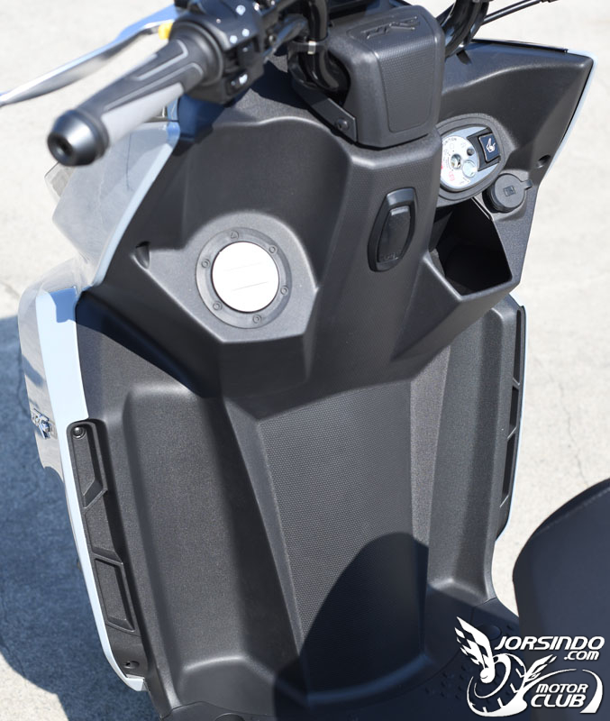 小灰龍SYM DRG BT 158開箱8299|小老婆汽機車資訊網