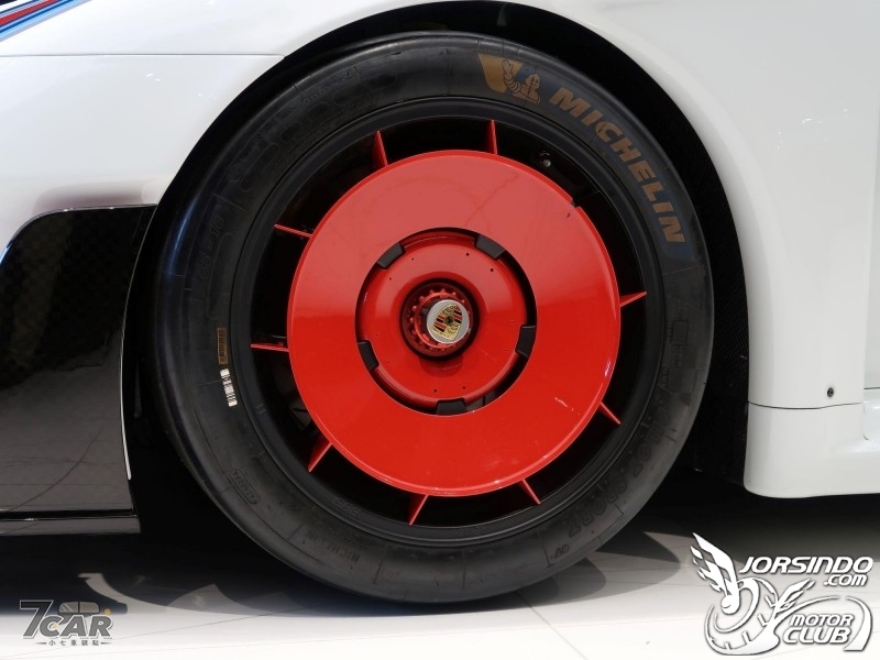 全台首家 Porshce Studio 桃園登場 Porsche 935 與 919 Hybrid 限期展出3053|Porshce,Studio小老婆汽機車資訊網
