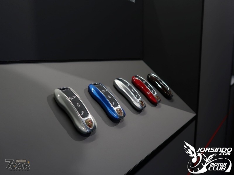 全台首家 Porshce Studio 桃園登場 Porsche 935 與 919 Hybrid 限期展出7945|Porshce,Studio小老婆汽機車資訊網