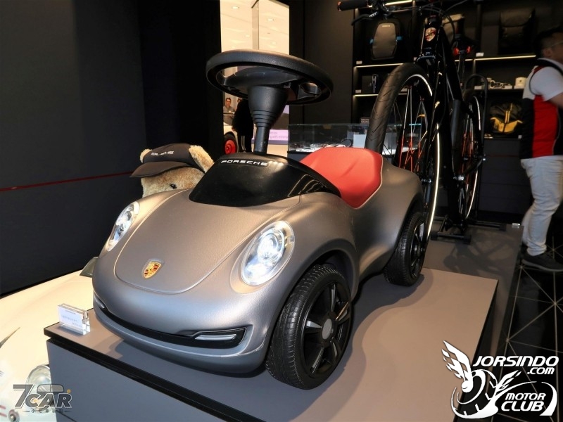 全台首家 Porshce Studio 桃園登場 Porsche 935 與 919 Hybrid 限期展出5153|Porshce,Studio小老婆汽機車資訊網
