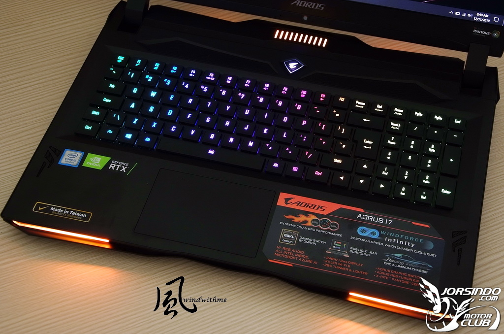 機械式鍵盤與極窄邊框螢幕 - 技嘉 AORUS 17高階電競筆電解析2091|小老婆汽機車資訊網