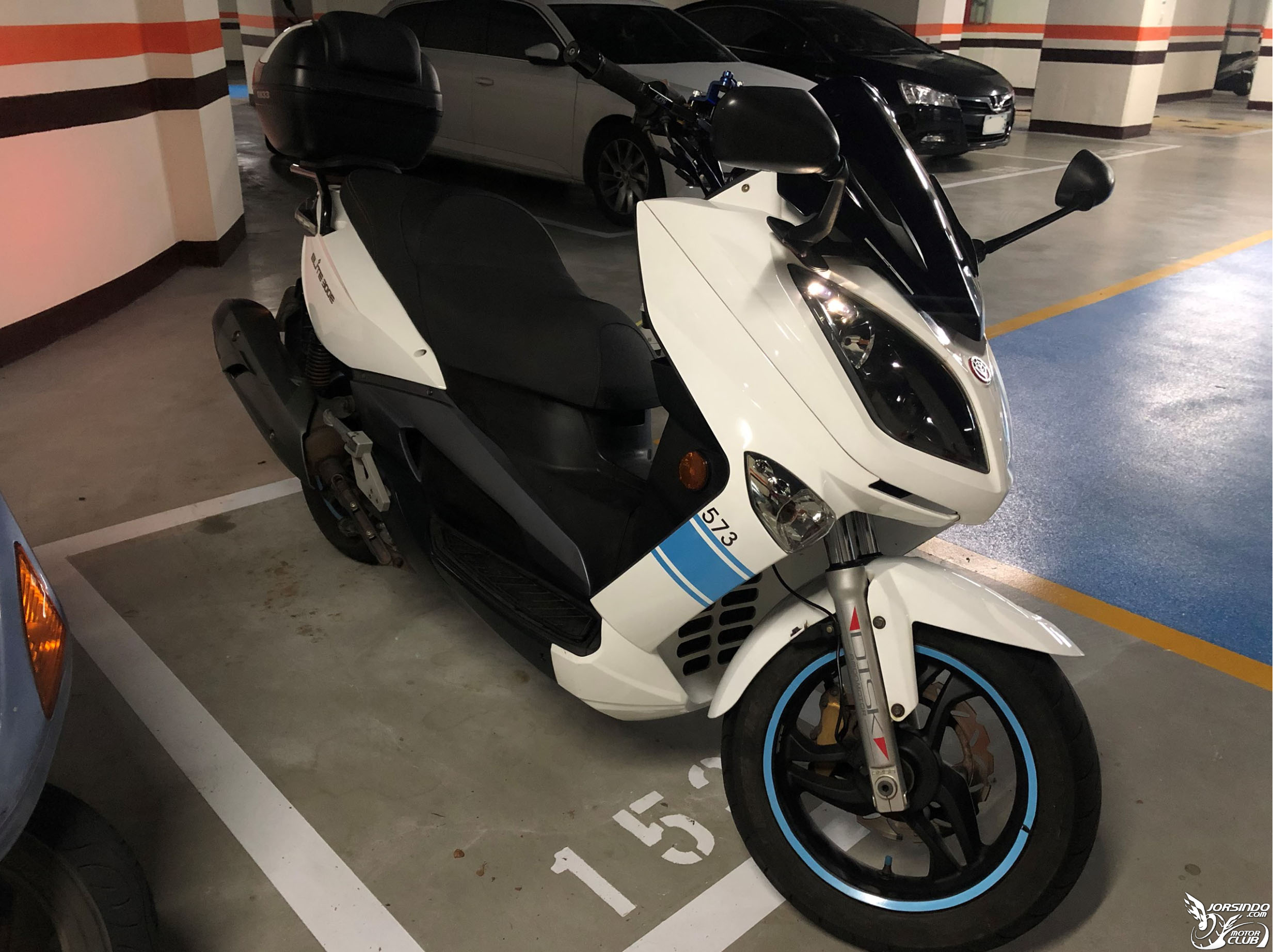 走跳人生 II ~ 再見惹~便當一號~! Elite 300E2626|小老婆汽機車資訊網