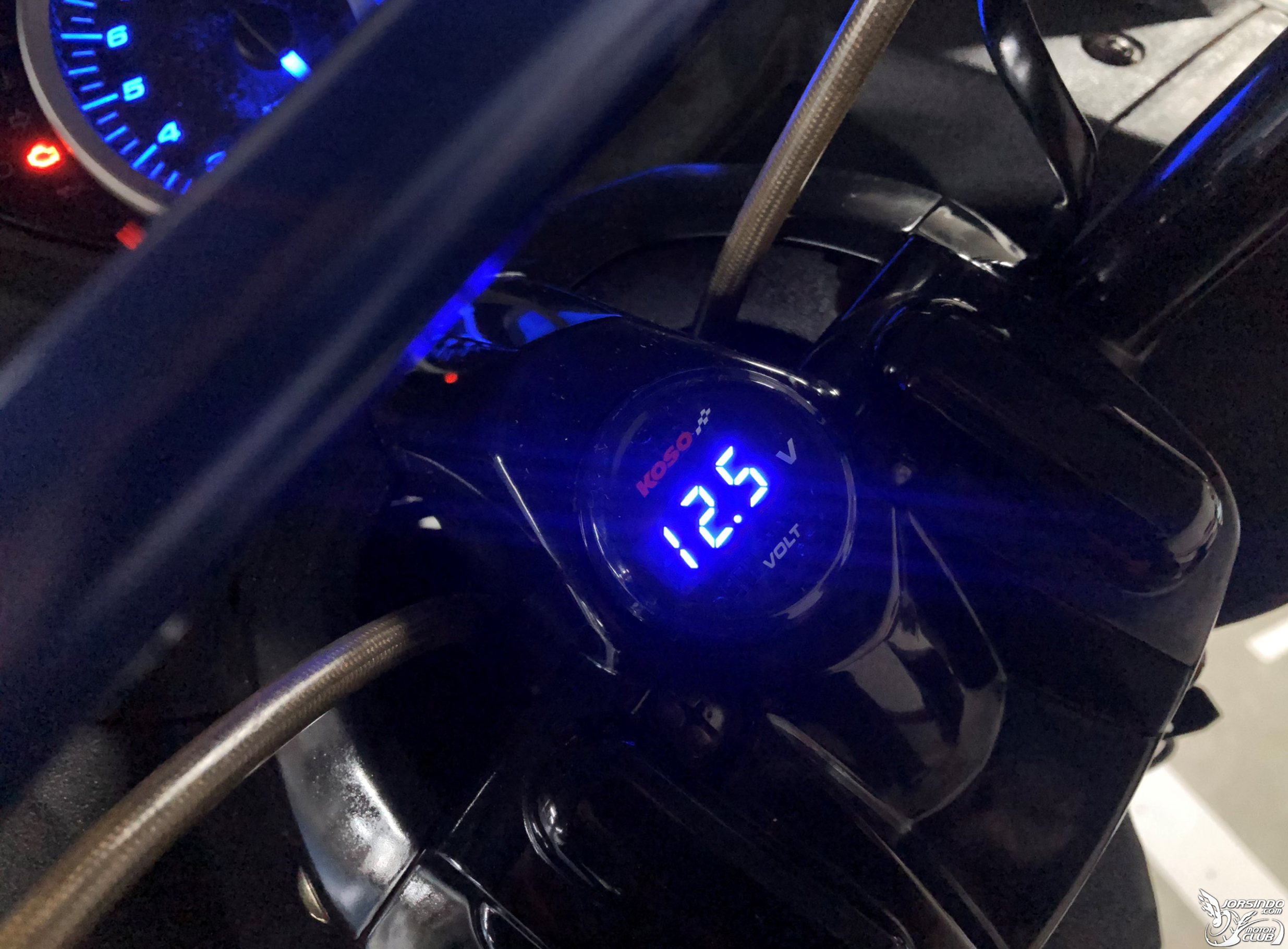 走跳人生 II ~ 再見惹~便當一號~! Elite 300E8875|小老婆汽機車資訊網