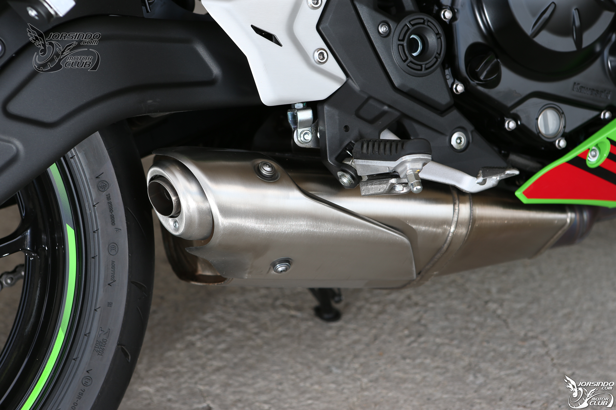 2020 KAWASAKI NINJA 650 介紹與試乘心得！能文能武的都會忍者9608|2020,kawasaki,ninja,650,試乘小老婆汽機車資訊網