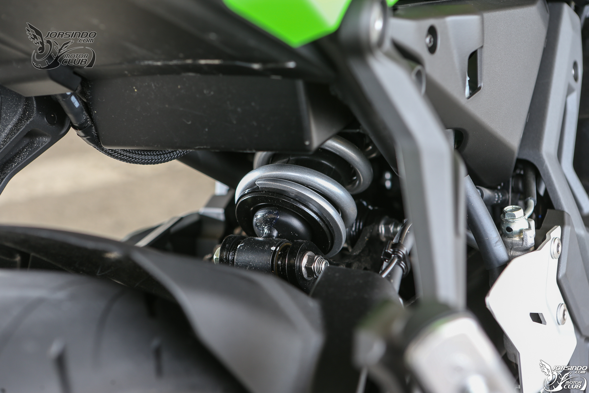 2020 KAWASAKI NINJA 650 介紹與試乘心得！能文能武的都會忍者7067|2020,kawasaki,ninja,650,試乘小老婆汽機車資訊網