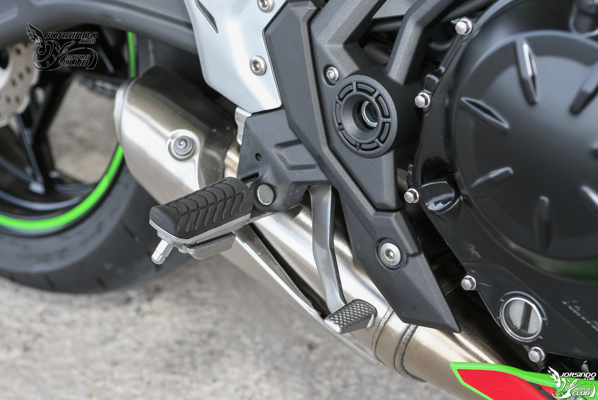 2020 KAWASAKI NINJA 650 介紹與試乘心得！能文能武的都會忍者2038|2020,kawasaki,ninja,650,試乘小老婆汽機車資訊網