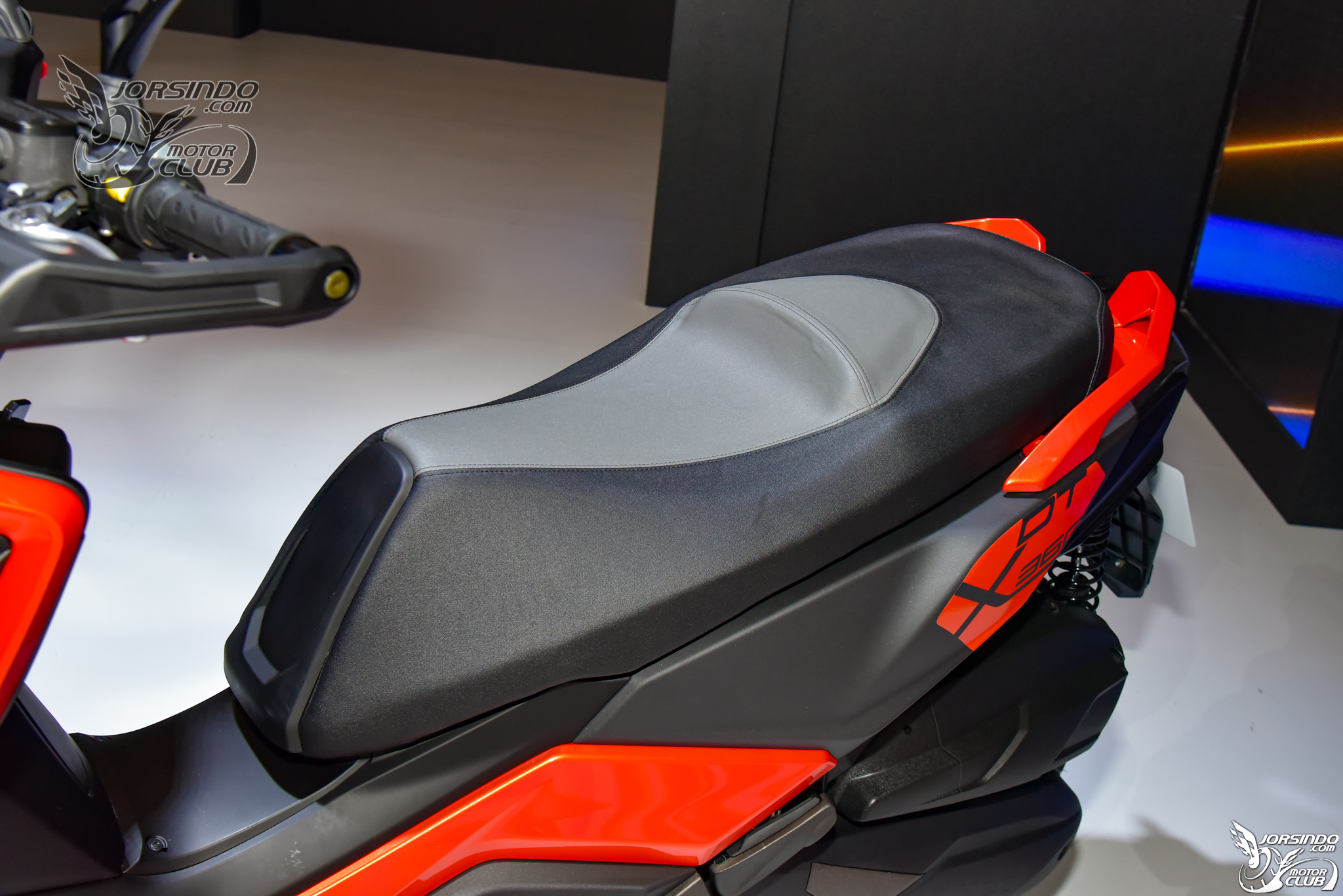 KYMCO RevoNex, CV3, F9, DT X360 全新機種發表會!8769|KRV,KYMCO,F9電動機車,CV3小老婆汽機車資訊網