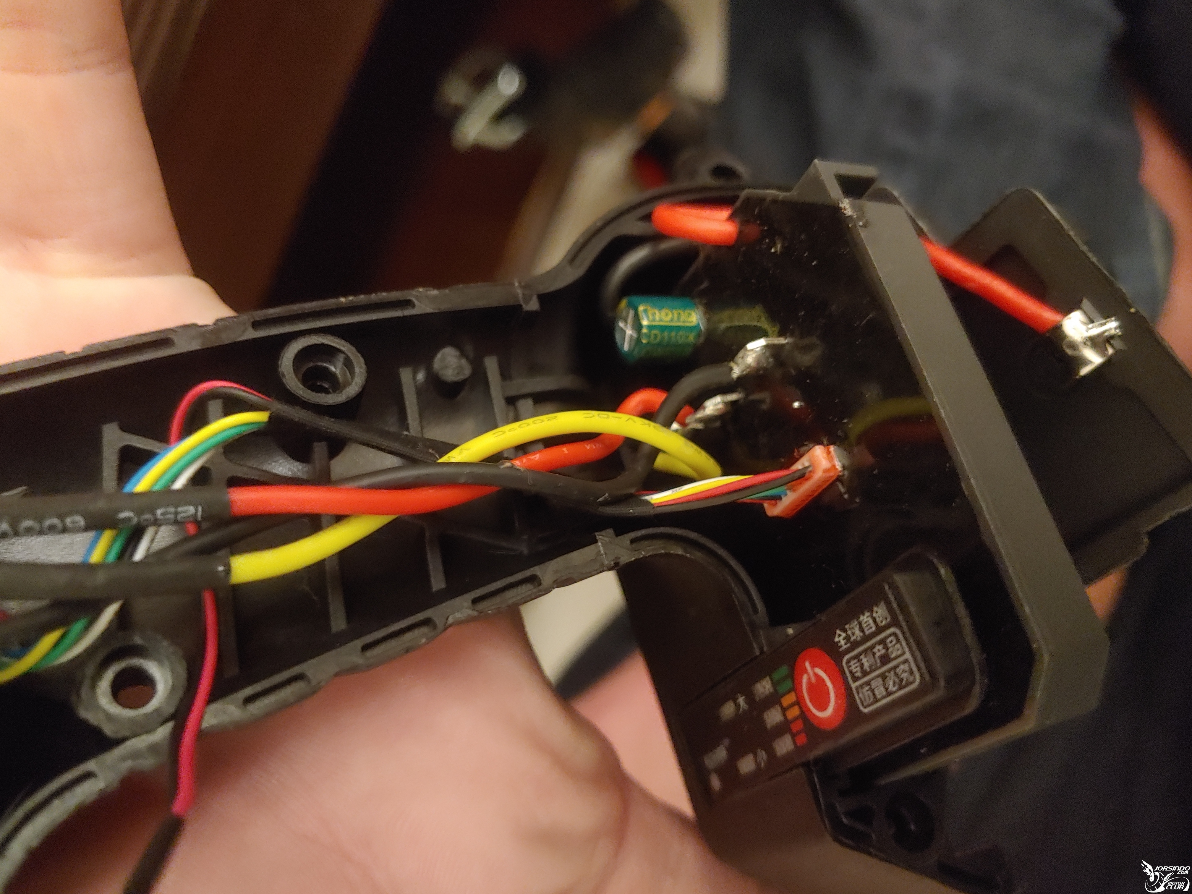300元 鋰電衝擊板手開箱6683|小老婆汽機車資訊網