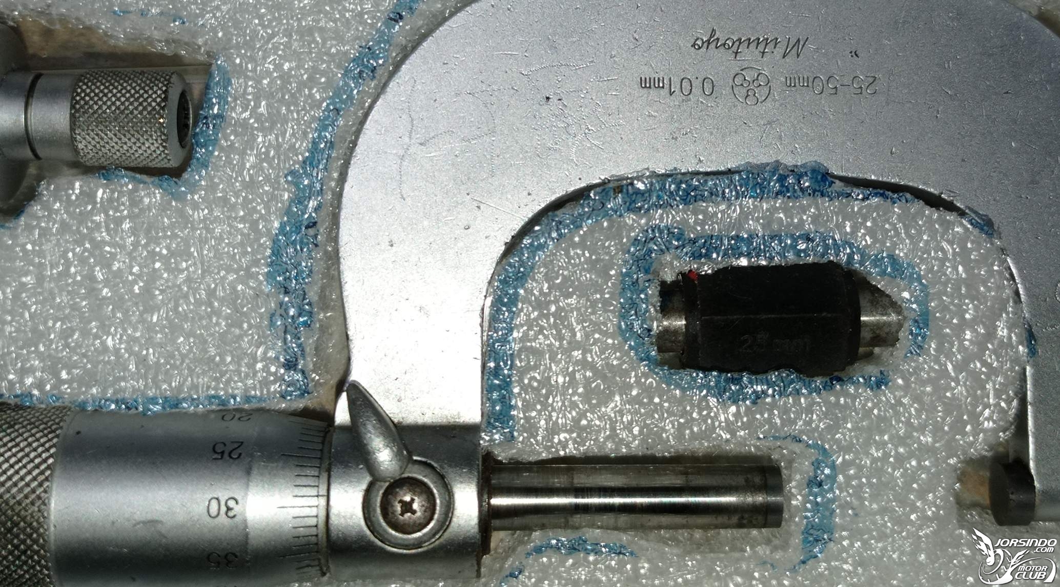 模具加工業用的精密測量儀器~高度規的使用3869|小老婆汽機車資訊網