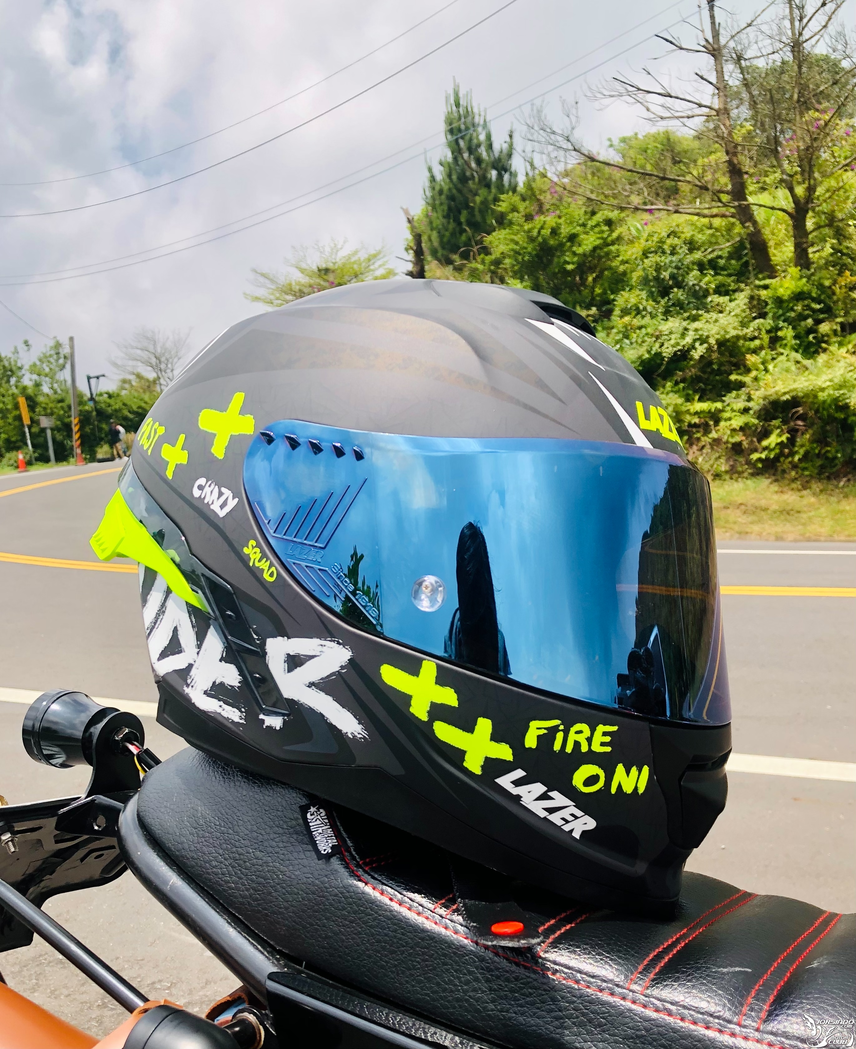 LAZER RAFALE SR 視覺大鴨尾 開箱分享8089|小老婆汽機車資訊網