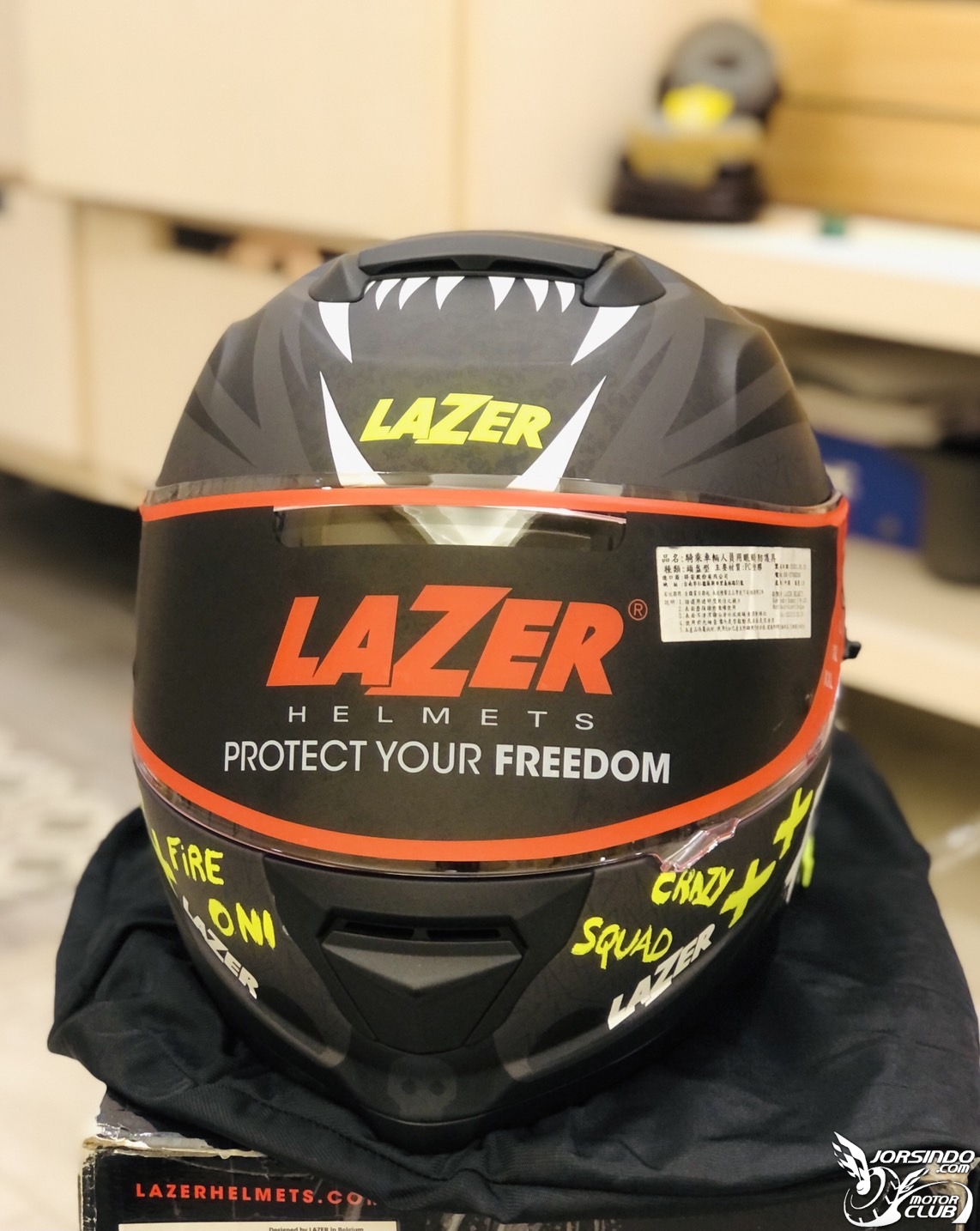 LAZER RAFALE SR 視覺大鴨尾 開箱分享522|小老婆汽機車資訊網