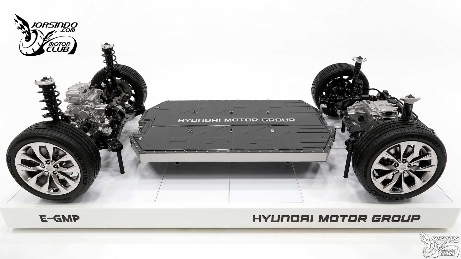 2024年問世、續航力有望達643km！Hyundai Ioniq 7更多資訊釋出5557|Hyundai,Ioniq 7,E-GMP底盤,Ioniq小老婆汽機車資訊網