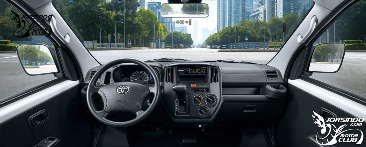 預計第四季上市、菱利接招！Toyota TownAce廂車版諜照本地曝光2452|Toyota,TownAce,和泰汽車,廂車,TSS系統小老婆汽機車資訊網