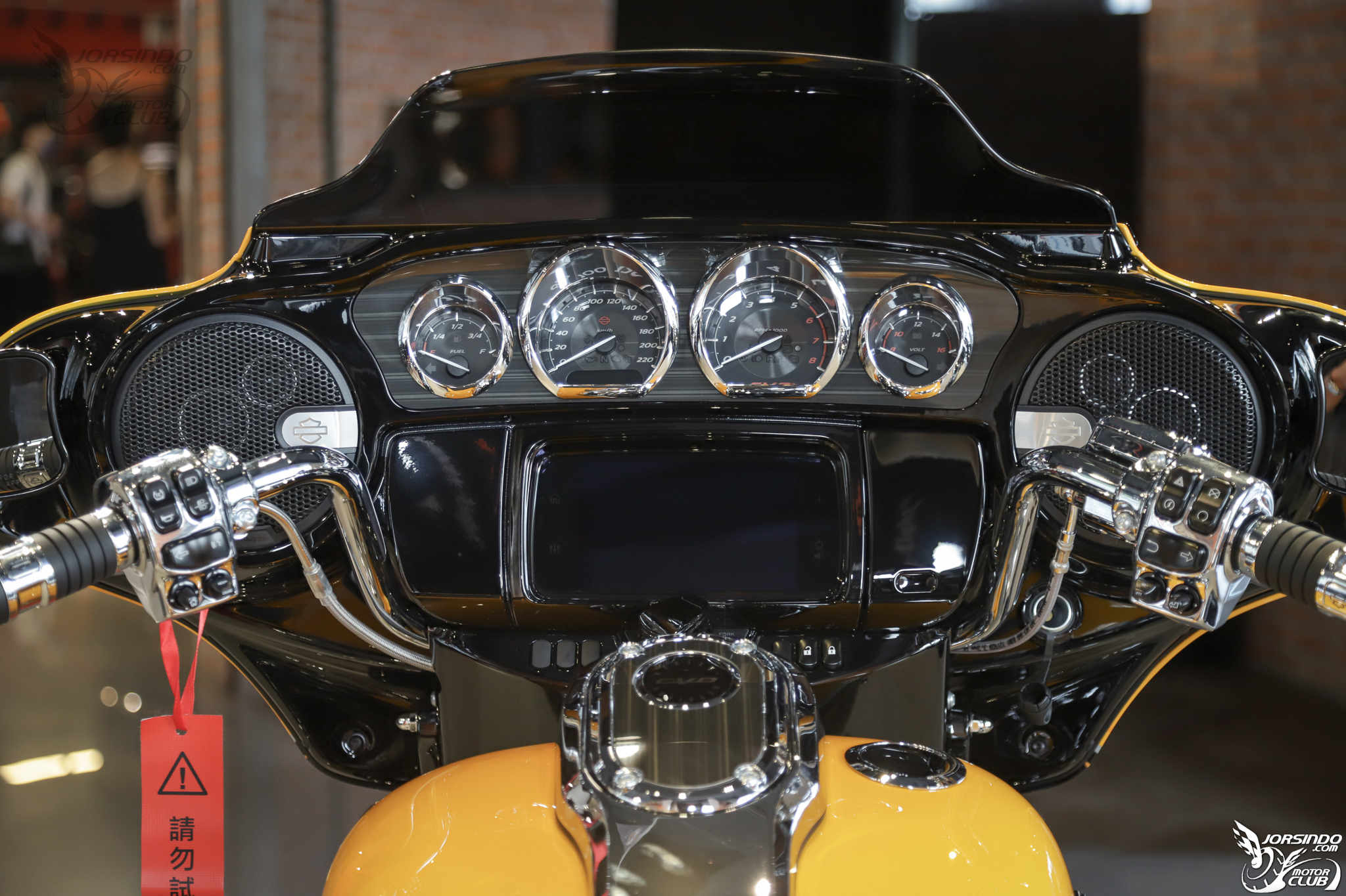 哈雷 Milwaukee-Eight 117 引擎車系新車鑑賞！近2,000c.c.美式巨獸2922|哈雷,softtail,美式機車,CVO,touring小老婆汽機車資訊網