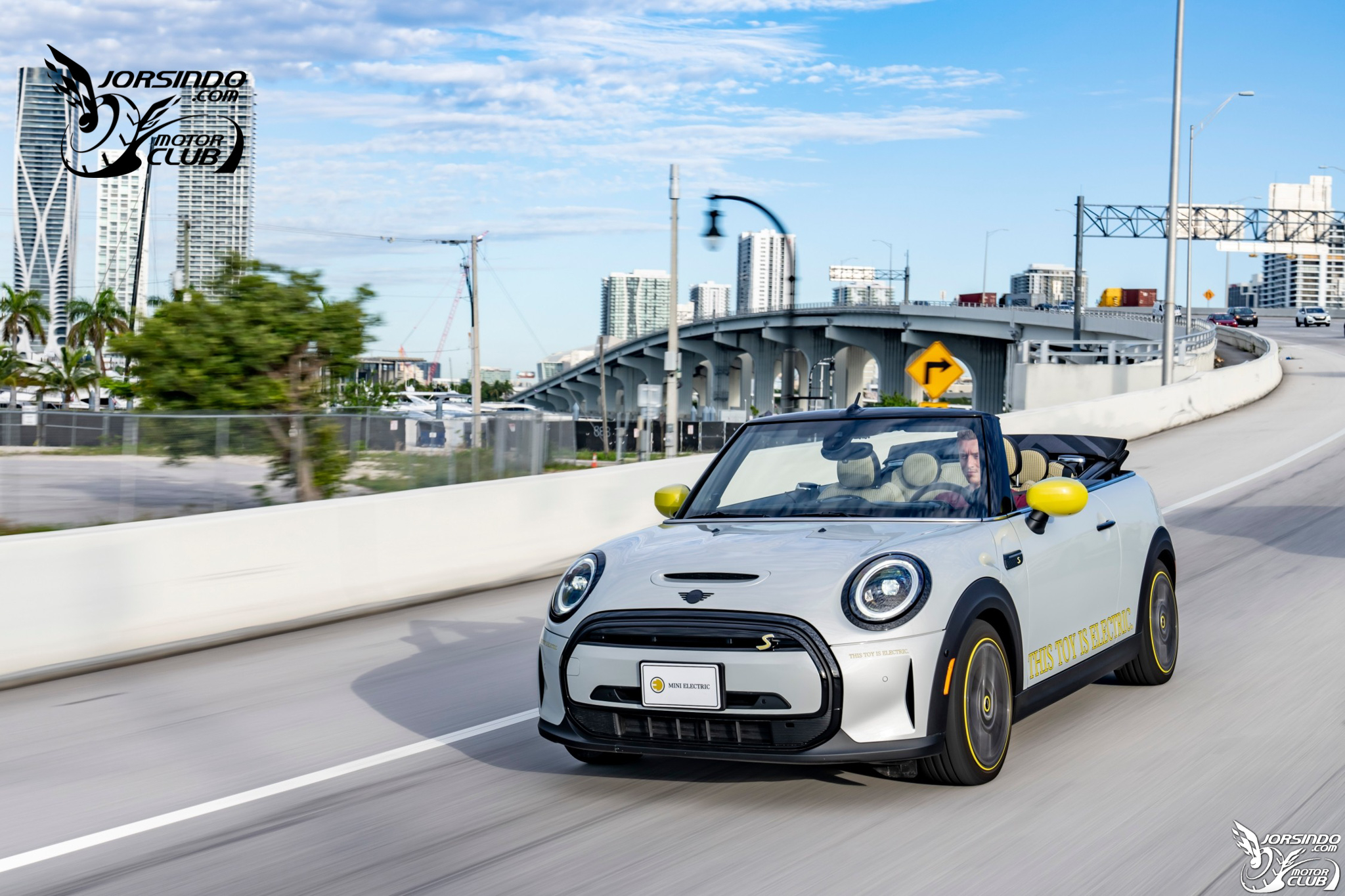 上空四座+純電動力=完美！MINI Cooper SE敞篷概念版登場828|Mini,Cooper SE,Cooper SE Covertible,Mini Electric小老婆汽機車資訊網