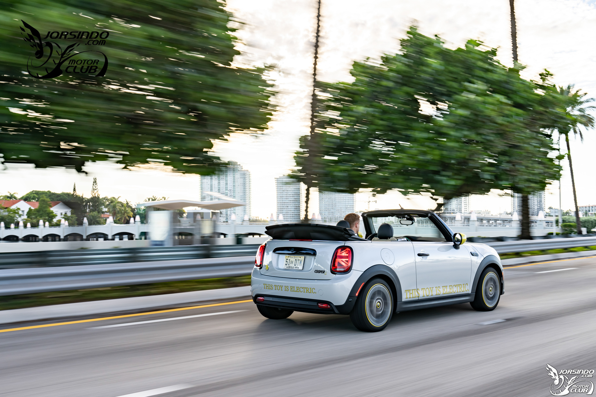 上空四座+純電動力=完美！MINI Cooper SE敞篷概念版登場1346|Mini,Cooper SE,Cooper SE Covertible,Mini Electric小老婆汽機車資訊網