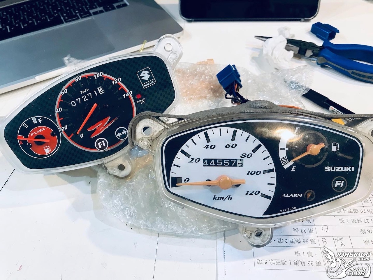 Address V125G 安裝 LED 大燈和日規碼錶3076|小老婆汽機車資訊網