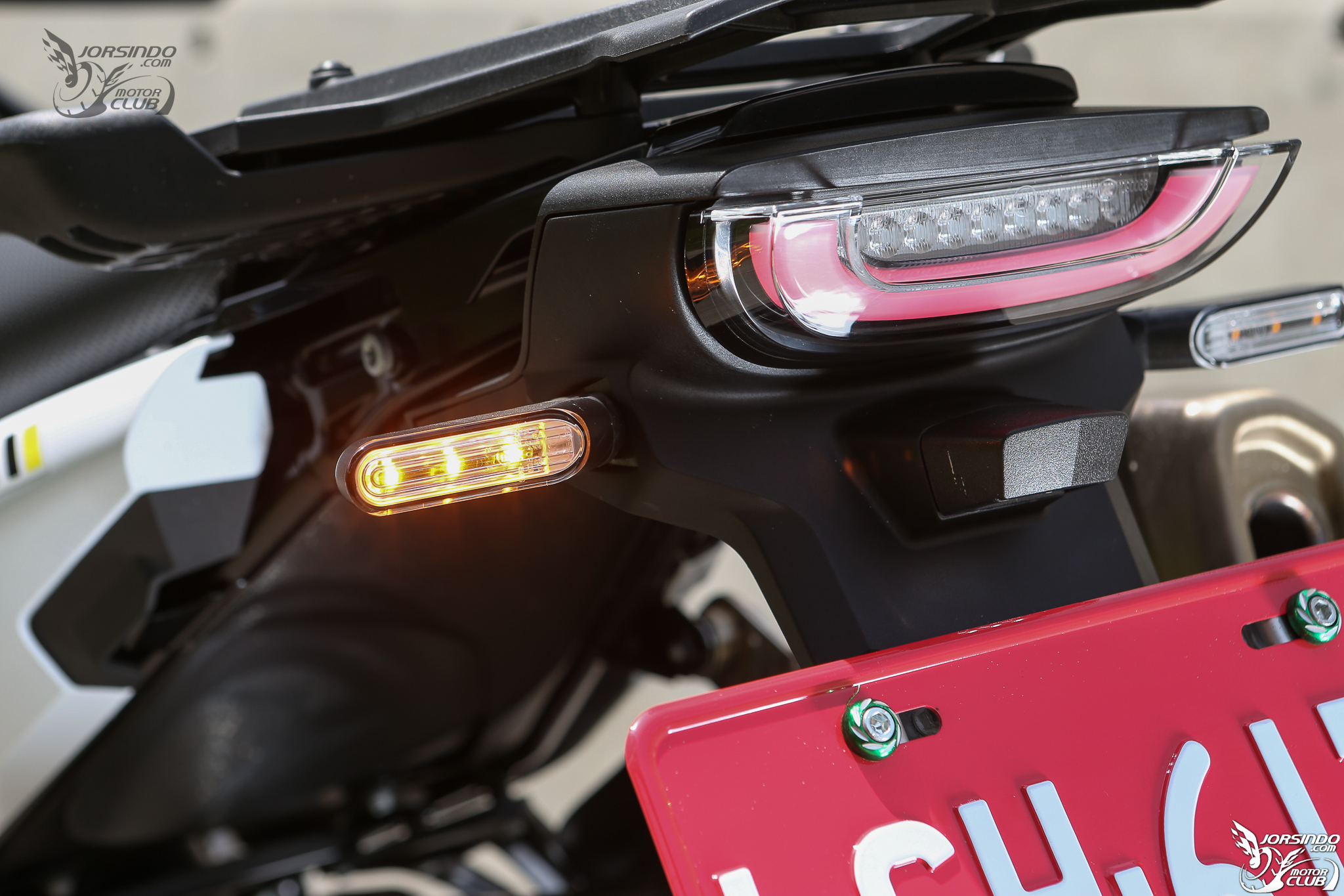 Husqvanra Norden 901 試駕！電控滿載的北歐探險家9620|husqvarna,901,norden,adv,ktm小老婆汽機車資訊網