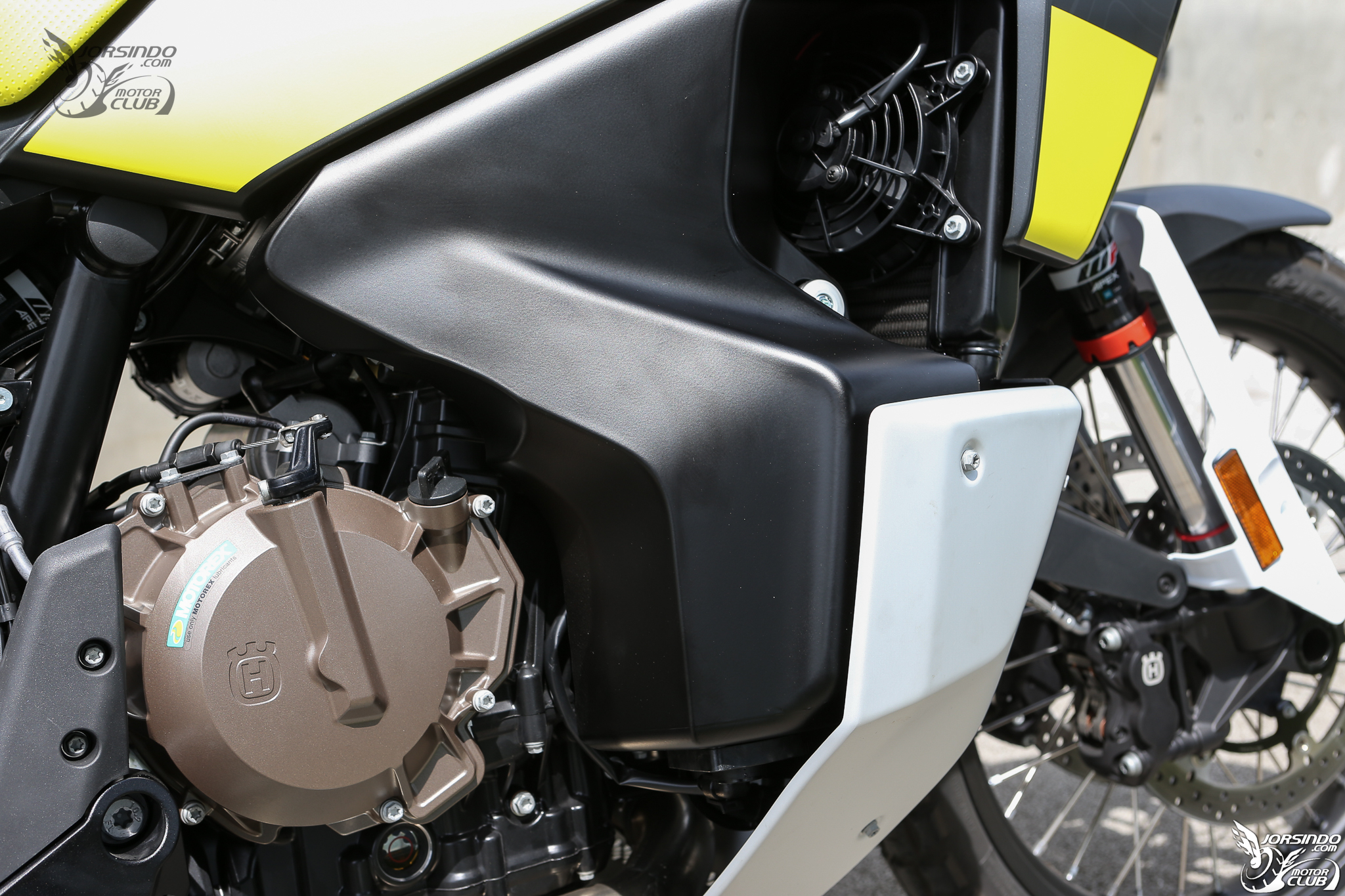 Husqvanra Norden 901 試駕！電控滿載的北歐探險家1630|husqvarna,901,norden,adv,ktm小老婆汽機車資訊網