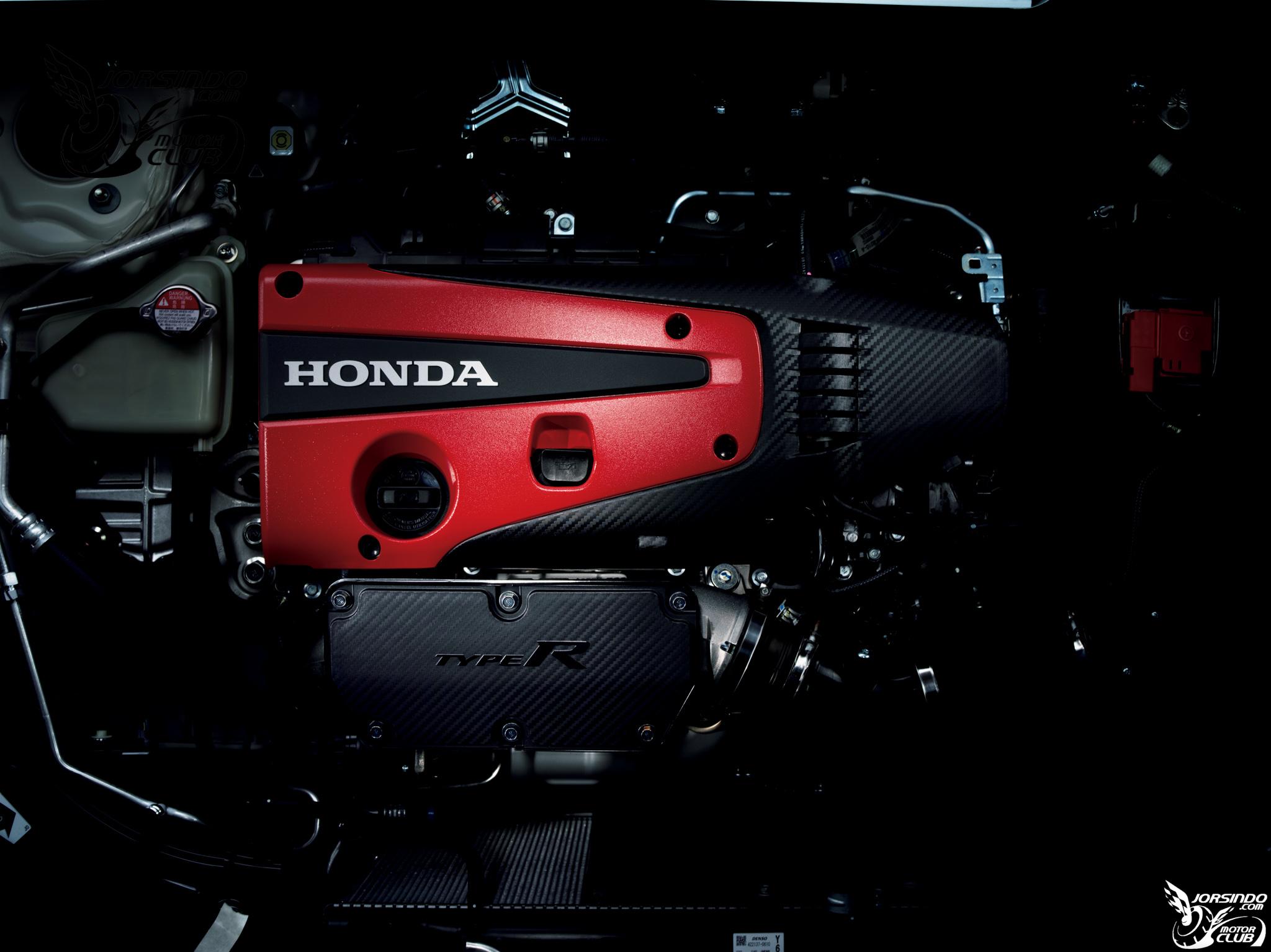 2.0升渦輪+6MT手排、為創下FF紀錄而生！Honda新Civic Type-R登場9101|Honda,Civic,Type-R,LogR,六速手排小老婆汽機車資訊網
