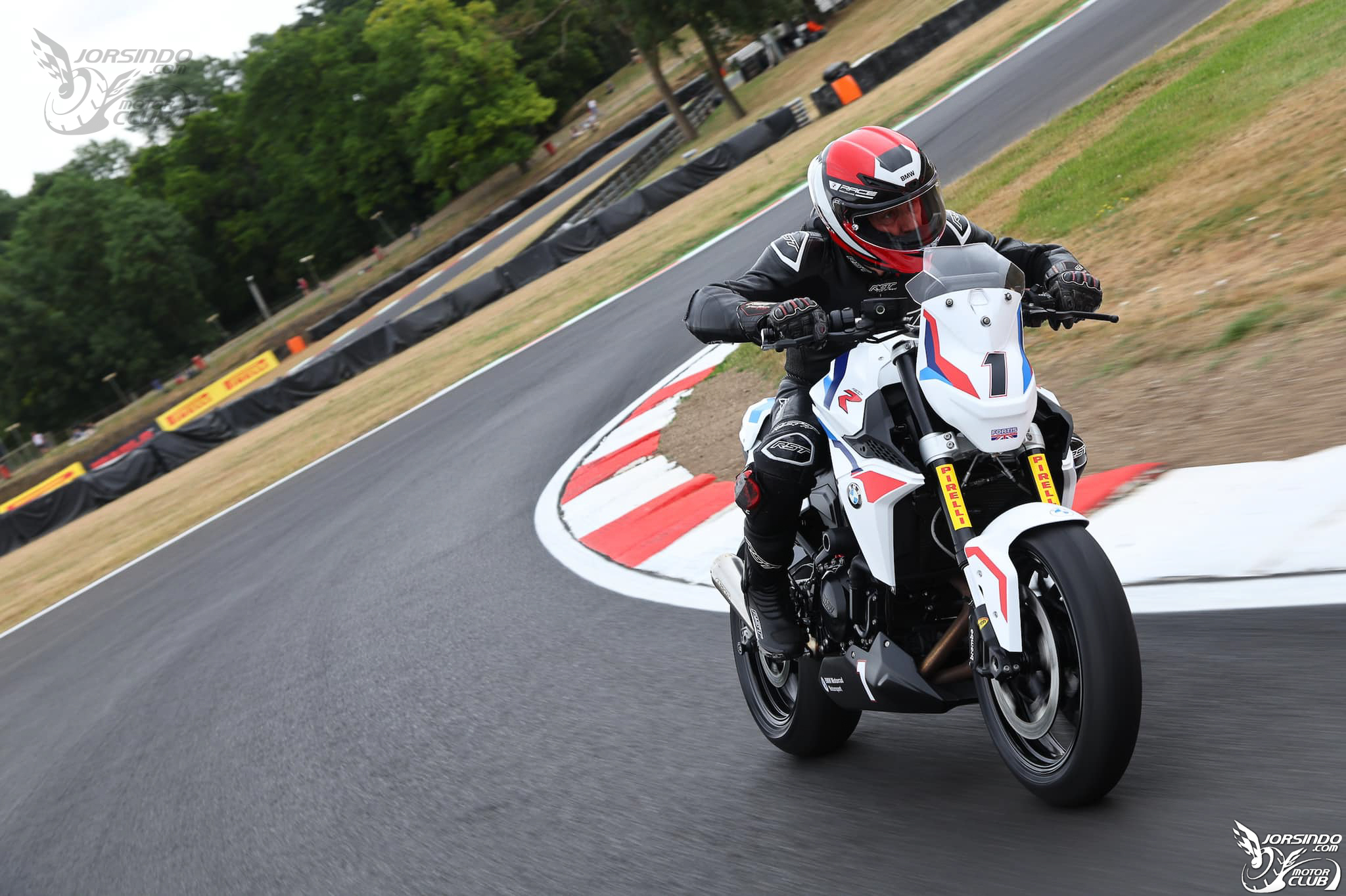 街車也能賽車？BMW 推出 F900R CUP 統一規格賽車6739|bmw,f900r,統規賽,雙缸小老婆汽機車資訊網