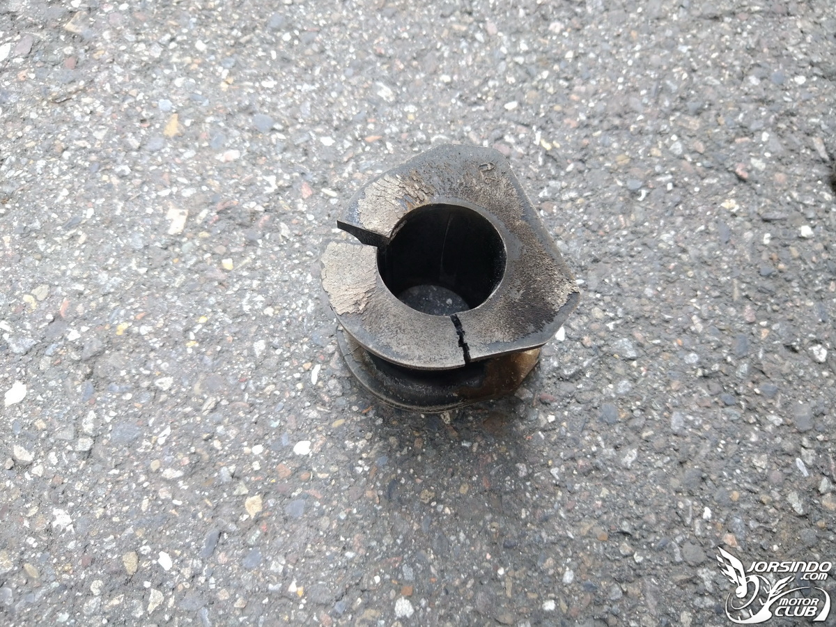 三菱 space gear DIY更換前後避震器、和尚頭及李仔串3028|小老婆汽機車資訊網