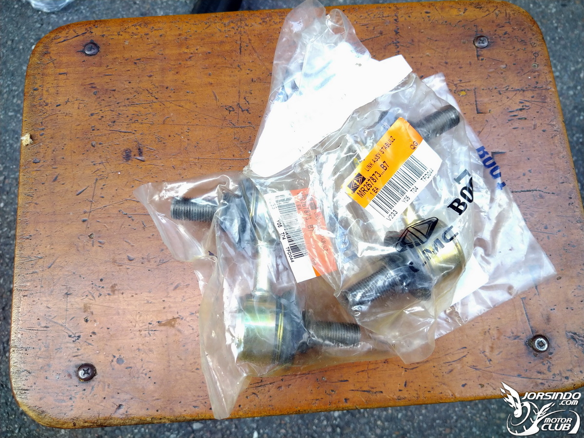 三菱 space gear DIY更換前後避震器、和尚頭及李仔串890|小老婆汽機車資訊網
