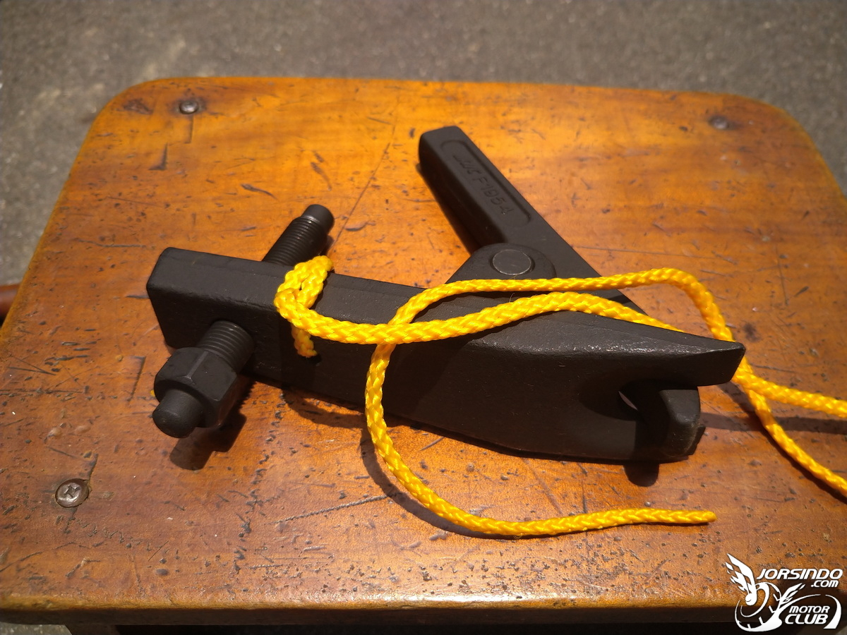 三菱 space gear DIY更換前後避震器、和尚頭及李仔串2570|小老婆汽機車資訊網