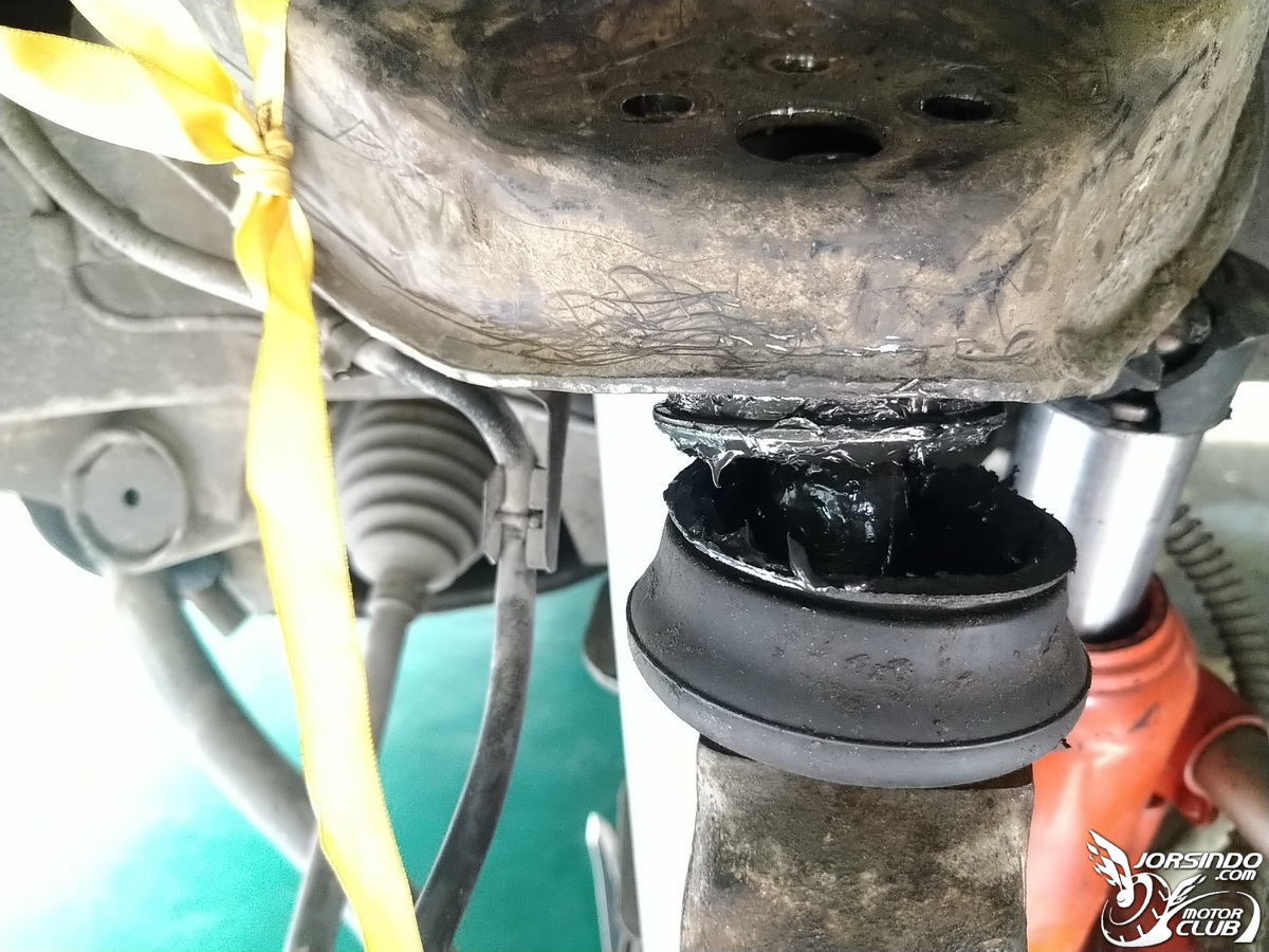 三菱 space gear DIY更換前後避震器、和尚頭及李仔串40|小老婆汽機車資訊網