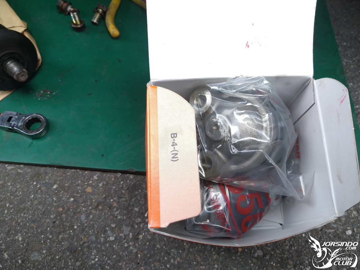 三菱 space gear DIY更換前後避震器、和尚頭及李仔串9234|小老婆汽機車資訊網