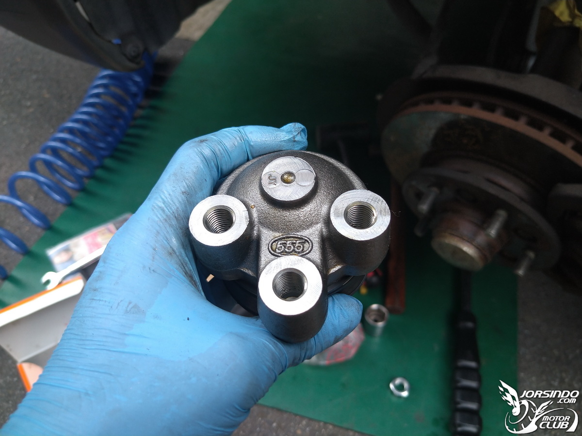 三菱 space gear DIY更換前後避震器、和尚頭及李仔串2321|小老婆汽機車資訊網
