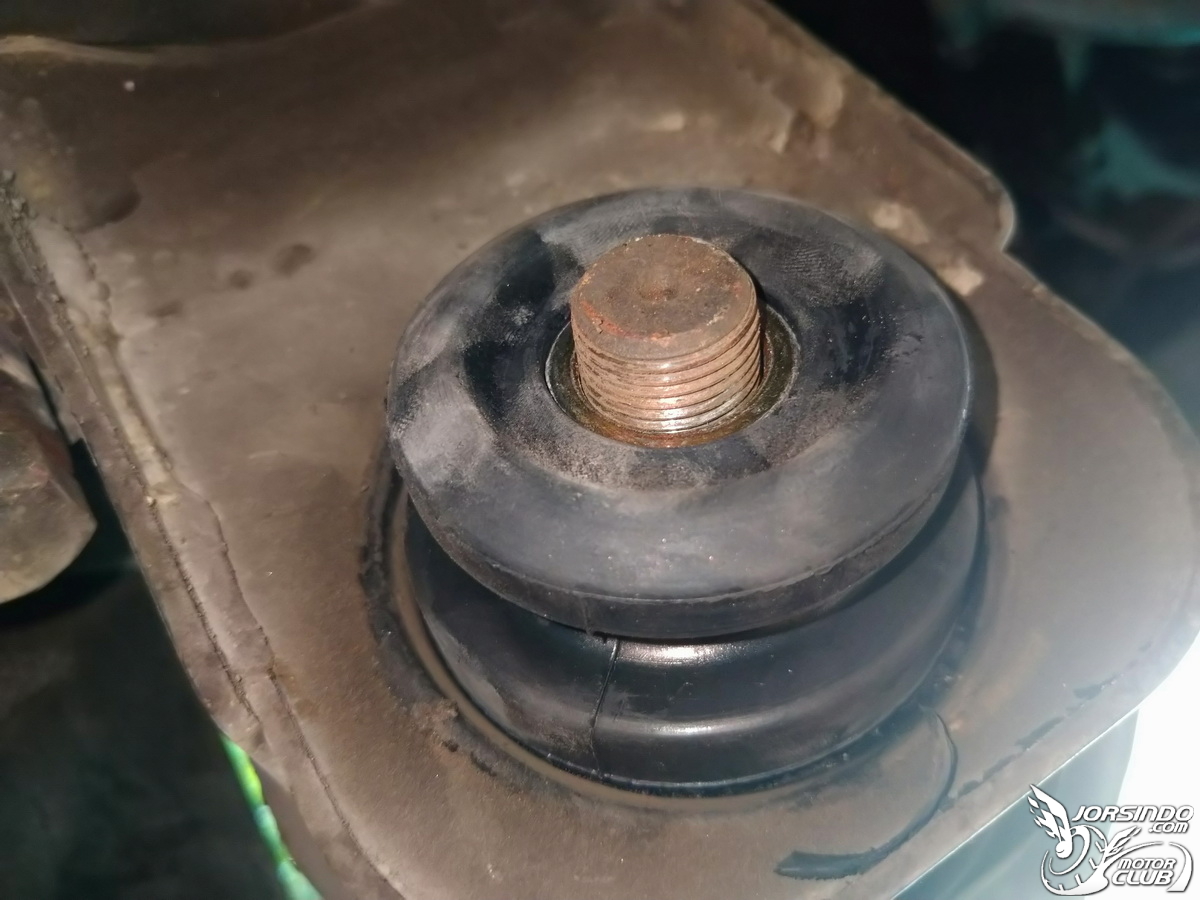 三菱 space gear DIY更換前後避震器、和尚頭及李仔串6601|小老婆汽機車資訊網
