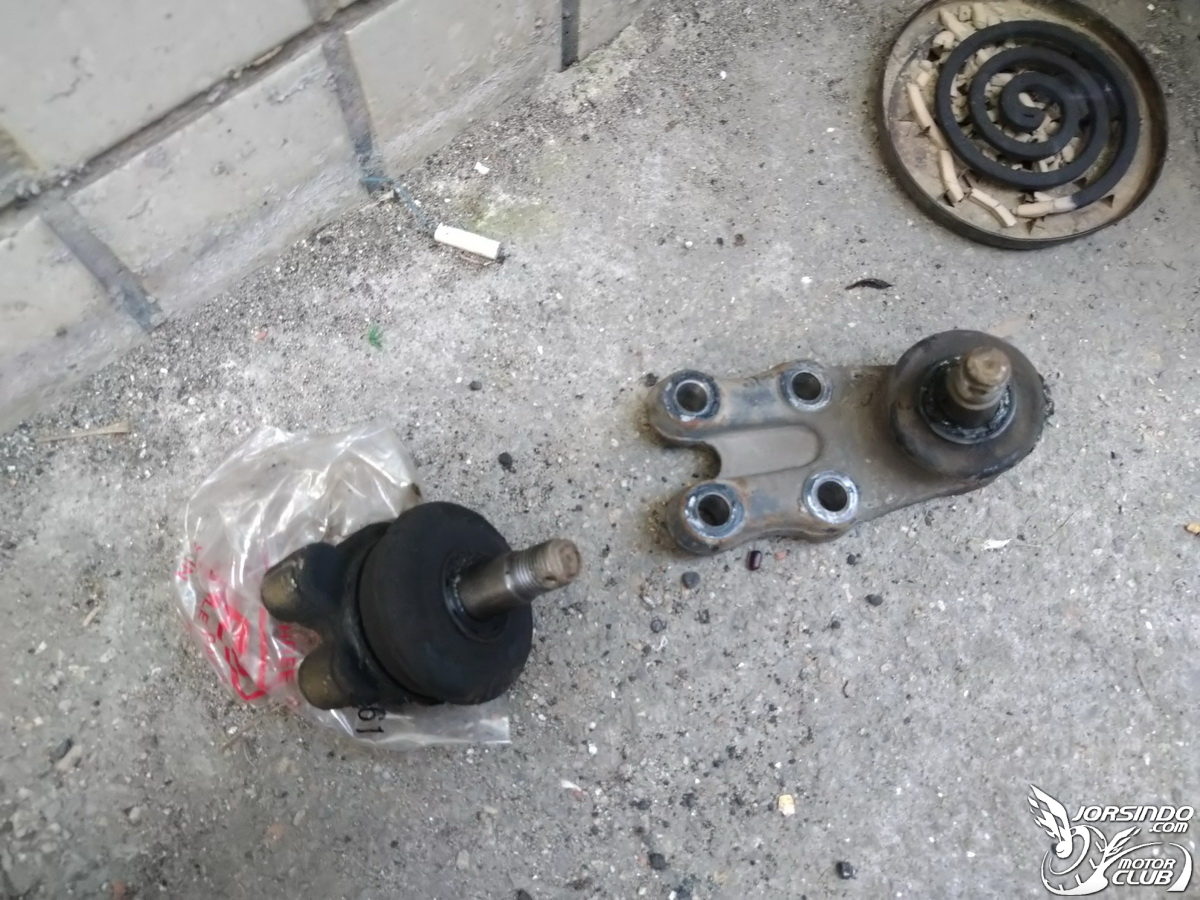 三菱 space gear DIY更換前後避震器、和尚頭及李仔串2429|小老婆汽機車資訊網