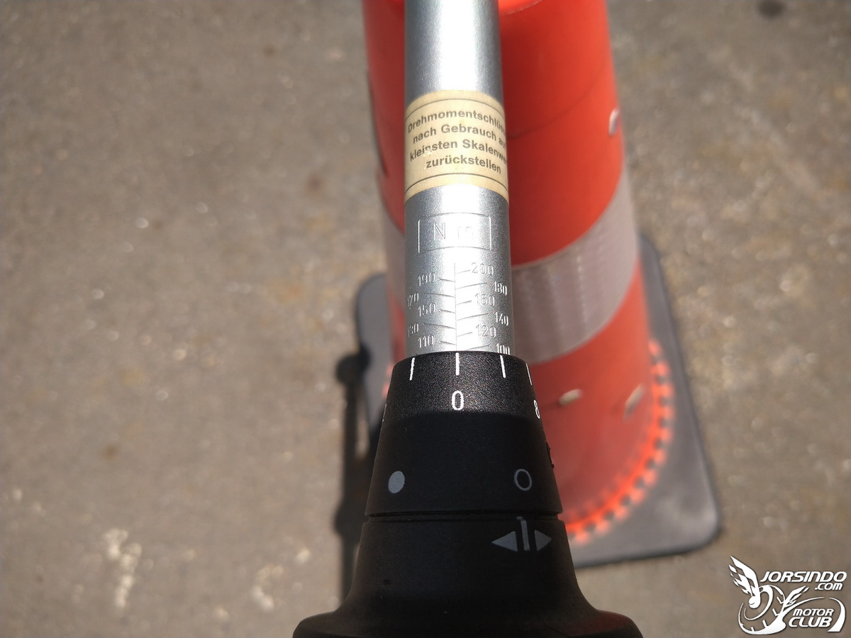 三菱 space gear DIY更換前後避震器、和尚頭及李仔串8496|小老婆汽機車資訊網
