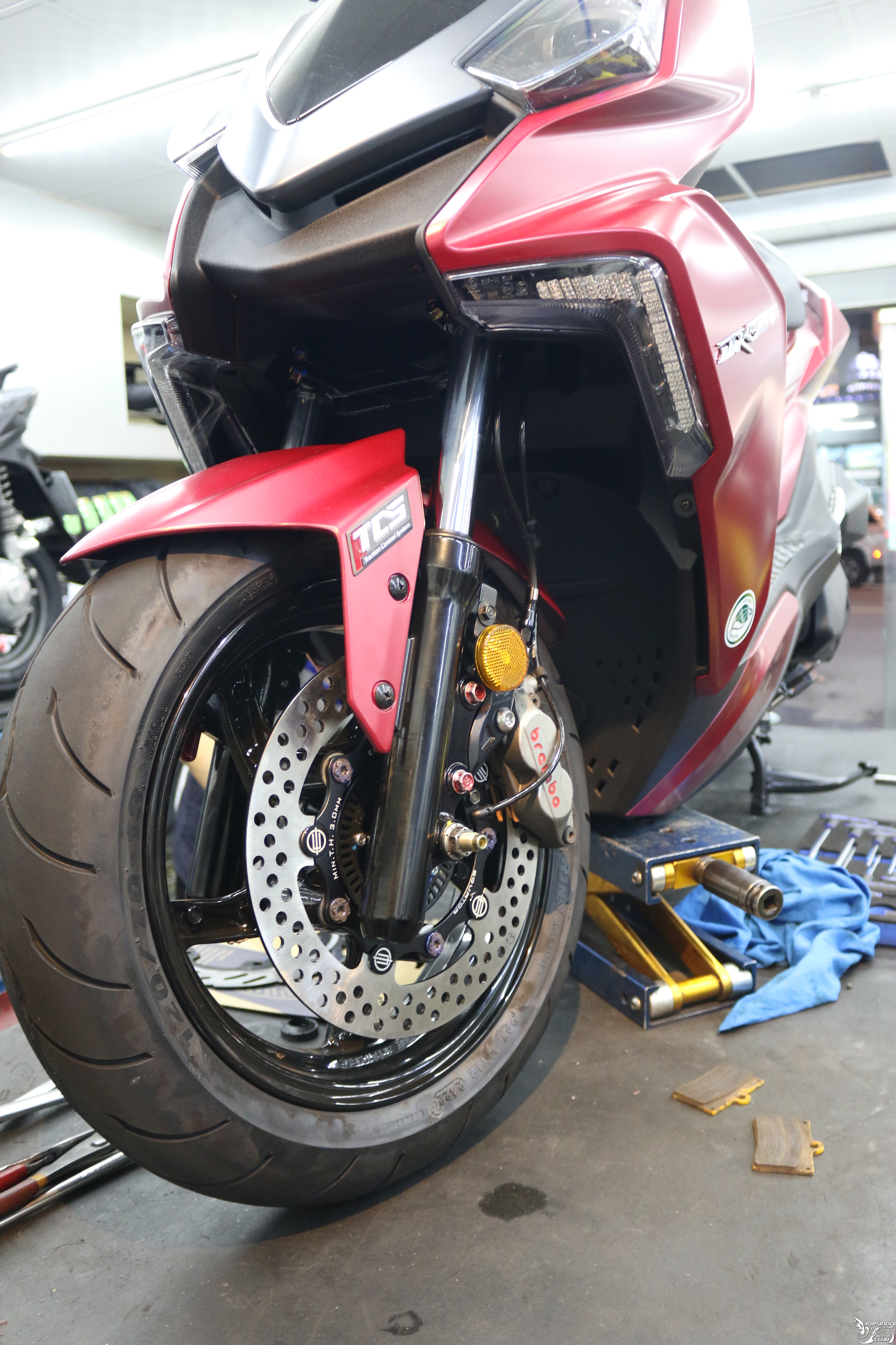 來點HOT，EQUATOR赤道浮動碟 for SYM DRG7995|小老婆汽機車資訊網