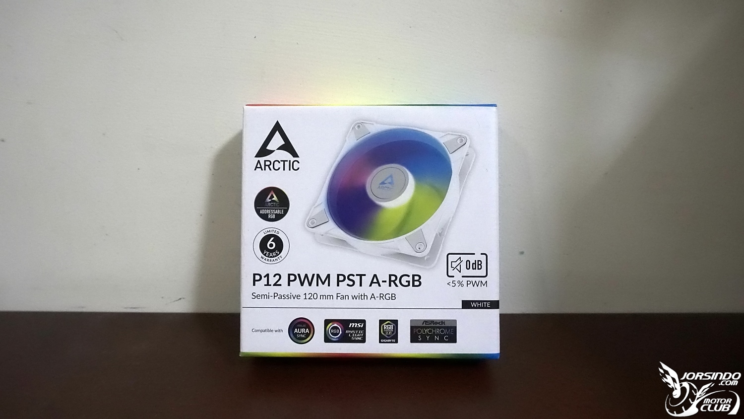 【開箱】白色控的最佳選擇!! Arctic P12 PWM PST ARGB White開箱1108|小老婆汽機車資訊網