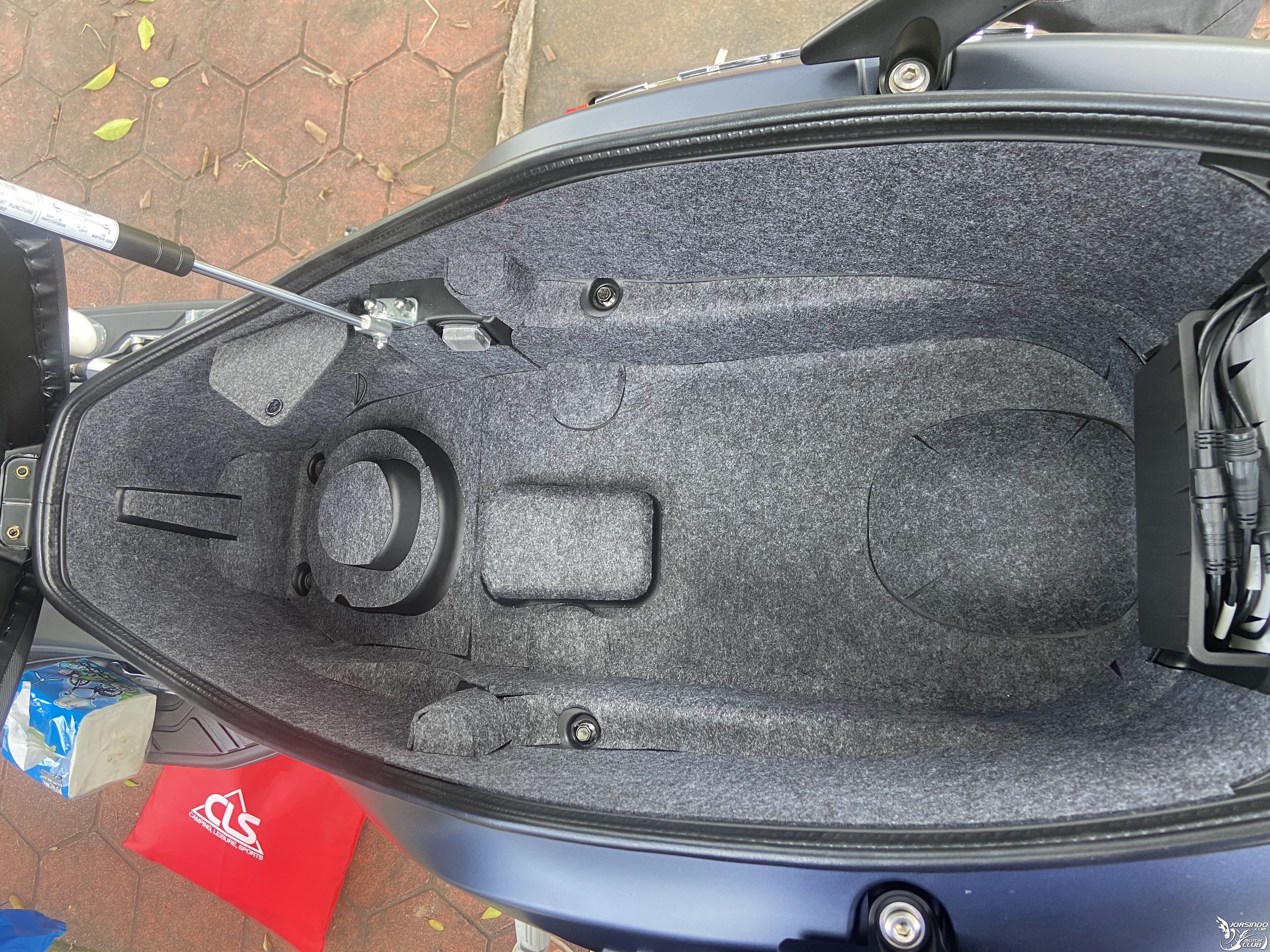 SYM Joymax Z+ 入手三個月小心得 (圖多慎入6850|小老婆汽機車資訊網