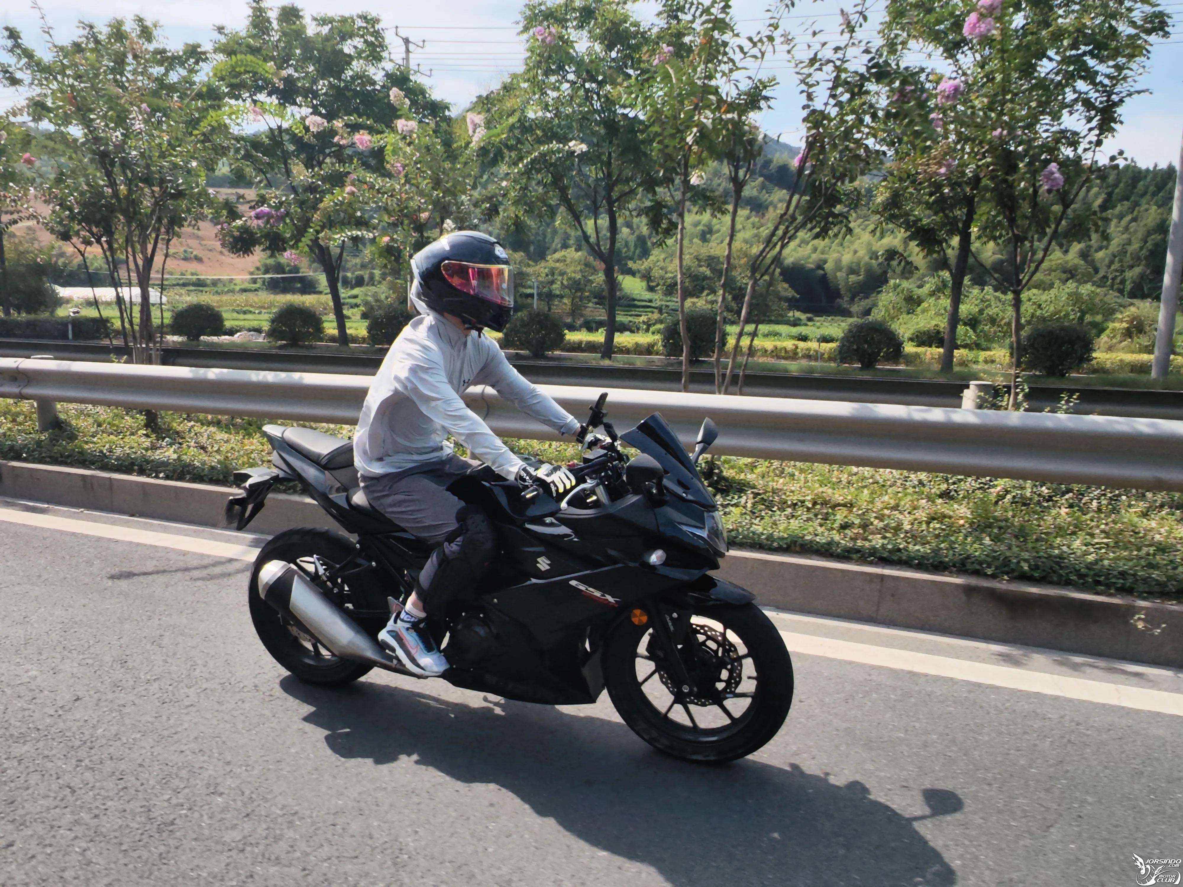 42℃ 的骑行，热并热爱！ #突突突摩托工作室586|杭州小老婆汽機車資訊網