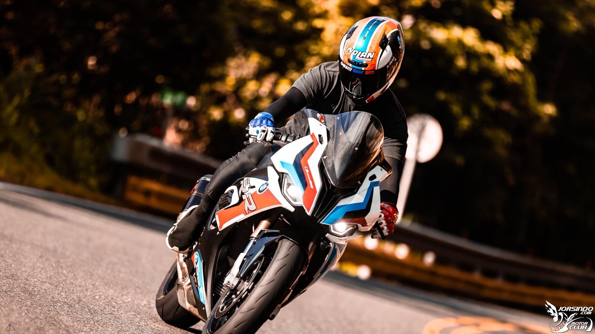 十年淬鍊！花了150萬三度圓夢｜BMW S1000RR M1033|小老婆汽機車資訊網