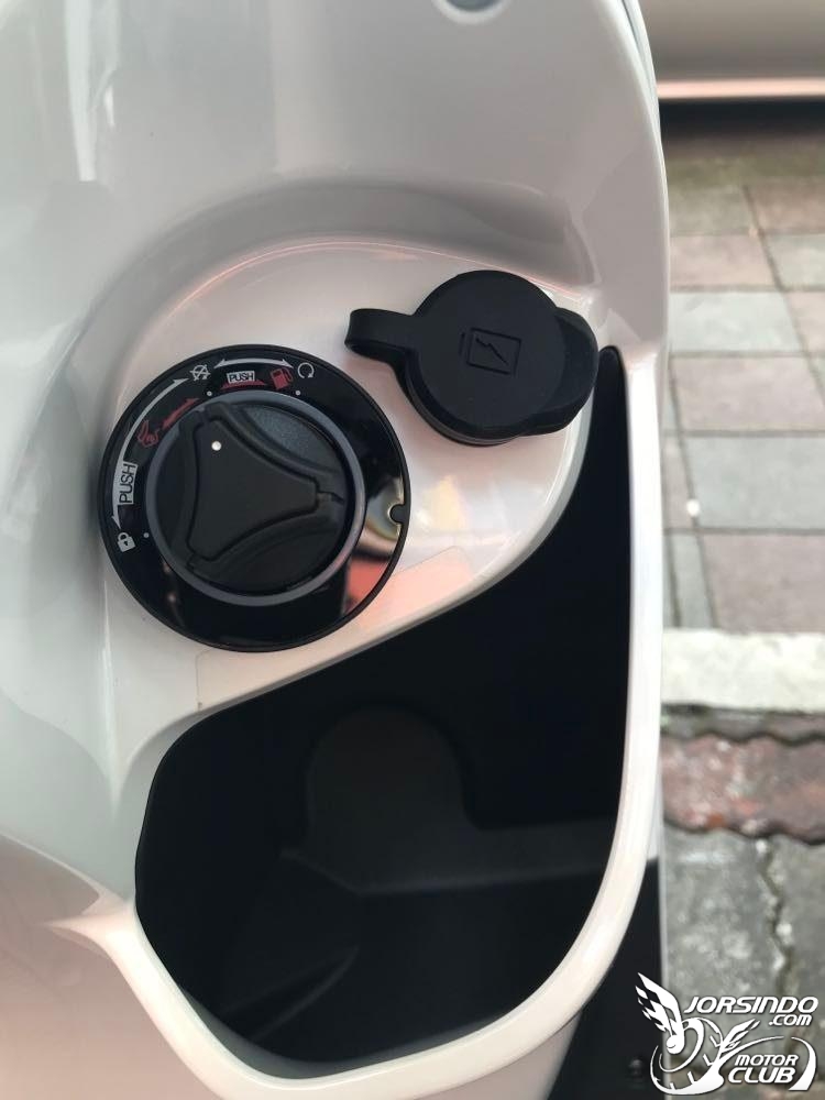Keyless版125大白鵝來囉7752|小老婆汽機車資訊網