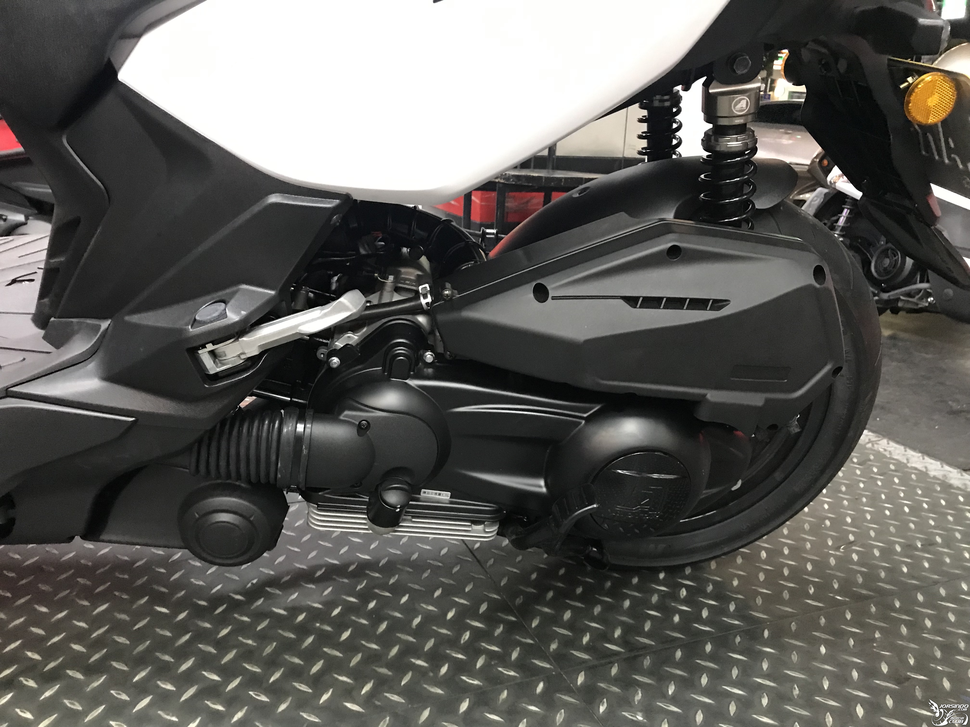 我給AEON一次機會，STR300預購與試乘6923|小老婆汽機車資訊網